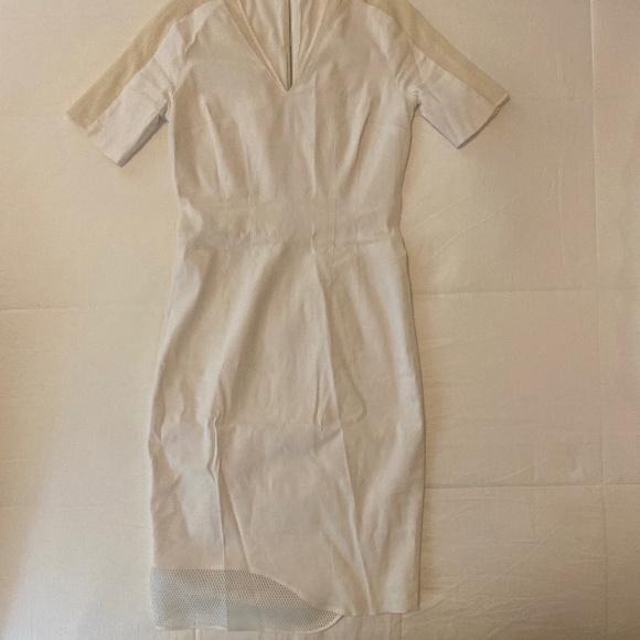 Elie Tahari Dress with mesh panels and exposed back zipper - Picture 1 of 7